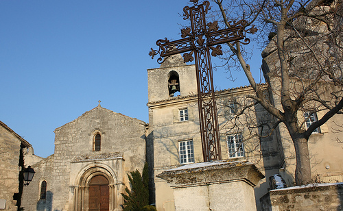 Place du village de Les Baux de Provence by Cilions