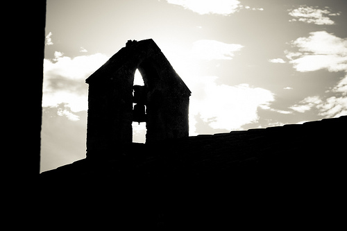 Les Baux-de-Provence by Disbarto