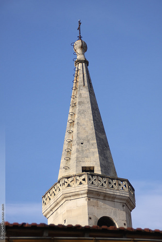 Le clocher de Maillane by Dominique Pipet