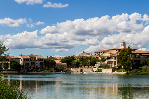 The centre of Pont-Royal by Pasqual Demmenie