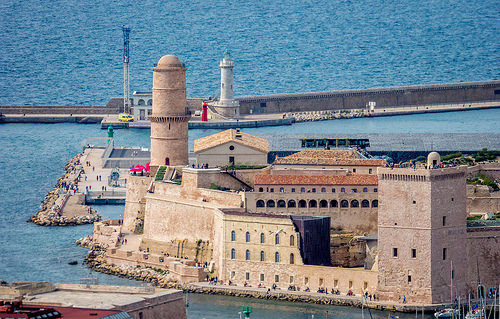 Fort Saint Jean vu depuis Notre-Dame-de-la- Garde par ma_thi_eu