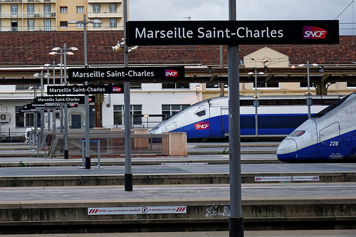 Gare de Marseille Saint-Charles - TGV Prêts au départ par stephanielowezanin