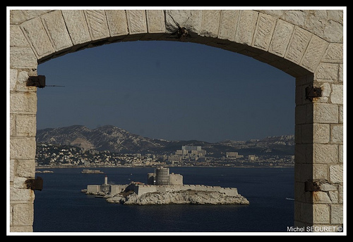 Le Château d'If et Marseille by michel.seguret