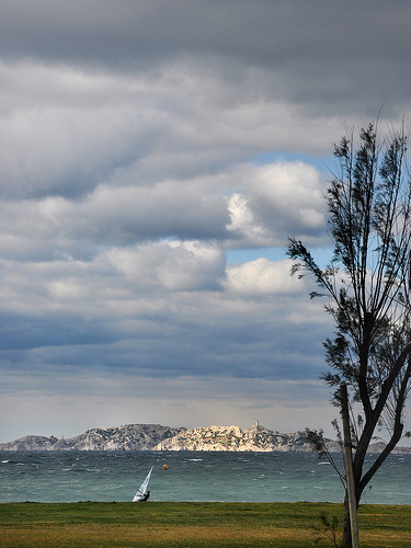 Les îles du Frioul - Marseille by Charlottess