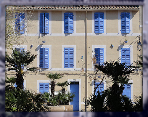 Facade typiquement provençale à Marseille par laetitiablabli