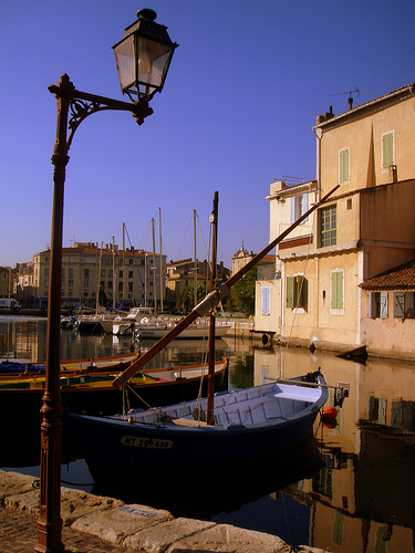 Martigues - quiet little Venice by perseverando