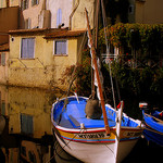 Martigues : petit bateau by perseverando - Martigues 13500 Bouches-du-Rhône Provence France