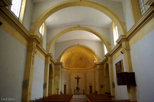 Martigues - Eglise Saint-Louis d'Anjou par larsen & co