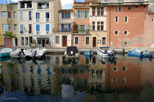 Martigues - canal Saint-Sébastien par larsen & co