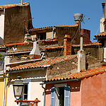 Cherchez le coq bleu sur les toits de Martiques by Fanette13 - Martigues 13500 Bouches-du-Rhône Provence France