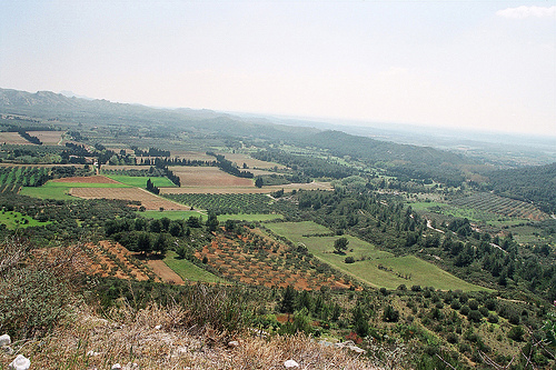 Vue sur la plaine - Baux de Provence by paspog