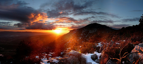 Coucher de soleil depuis le Baou Nègre by bruno Carrias