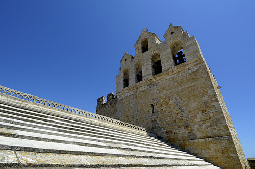 Sur le toit de l'église de Saintes Maries de la mer - Capitale de la Camargue par Massimo Battesini