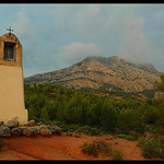 La Sainte-Victoire dans les nuages ! par Patchok34 - St. Antonin sur Bayon 13100 Bouches-du-Rhône Provence France