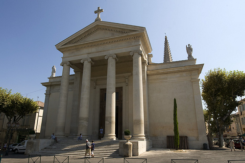 Eglise Saint-Martin - Saint-Rémy-de-Provence par Thierry B