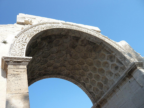 Glanum - Les Antiques - Arc Romain par Vaxjo