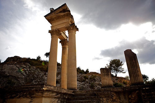 Ruines de Glanum by casey487