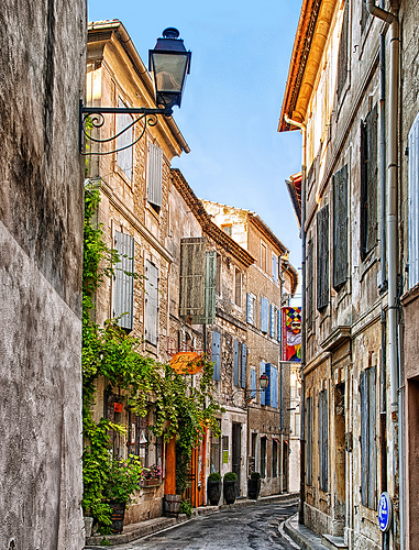 Old Street in Saint Rémy de Provence par philhaber