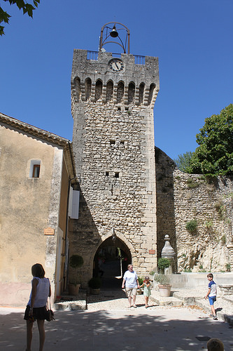 Beffroi de Montbrun-les-Bains par gab113