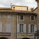 Immeubles à Nyons  par louis.teyssedou1 - Nyons 26110 Drôme Provence France