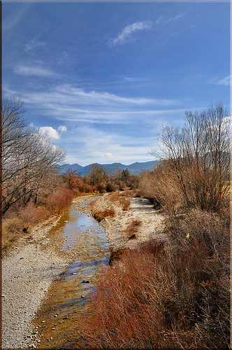 La rivière "Ennuyé" - Sainte-Jalle par Charlottess