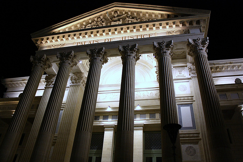 Nîmes : Palais de Justice by Cilions