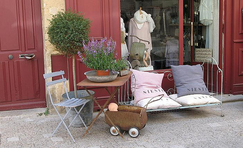 Boutique in Uzès by CME NOW