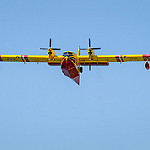 Canadair en approche dans le Gard par Rémi Avignon -   Gard Provence France