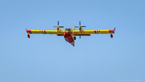 Canadair en approche dans le Gard par Rémi Avignon