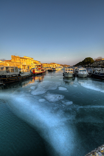 Canal de Beaucaire gelé by gi0rdan0 brun0