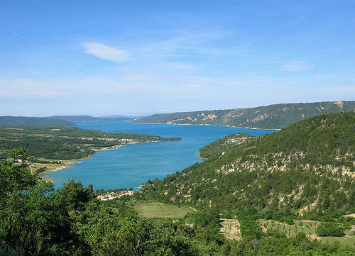 Vue sur le Lac de Sainte-Croix by mistinguette18