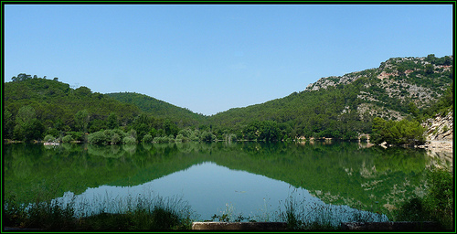 Lac aux reflets... Le Lac de Carcès par .Sissi