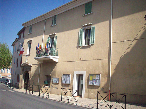 Hôtel de Ville, Carnoules, Var. par Only Tradition