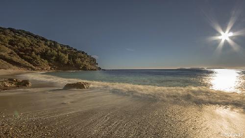 Plage de Gigaro by Matiou83