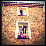 Facade et fenêtre atypiques par maybeairline - La Garde Freinet 83680 Var Provence France