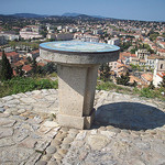 Table d'orientation. Vieille Garde, Le Rocher. La Garde, Var. par Only Tradition - La Garde 83130 Var Provence France