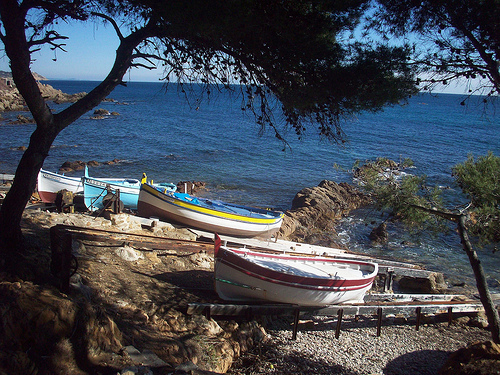 Bateaux en bord de mer, Var. par Only Tradition