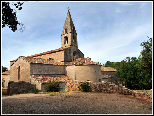 Abbaye du Thoronet by J@nine