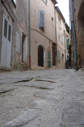 Ruelle de Ramatuelle par Niouz