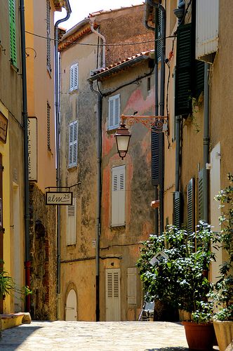 Rue du Centre par Morpheus © Schaagen