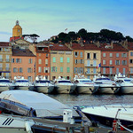 Port bien rempli de Saint-Tropez par krissdefremicourt - St. Tropez 83990 Var Provence France