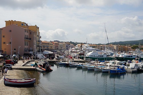 Le port de St Tropez par Marc Bouzon