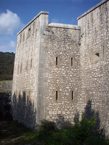 Ancien Fort du Faron. Mont Faron, Toulon. par Only Tradition