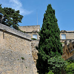 Les remparts du Château d'Ansouis by La Enry - Ansouis 84240 Vaucluse Provence France