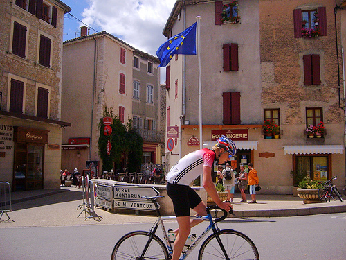 Vers le Mont-Ventoux... à vélo par denismartin