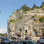 Boulevard de la Ligne - Rocher des doms à Avignon par Meteorry - Avignon 84000 Vaucluse Provence France