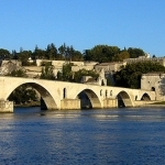 Vue sur Avignon : le Pont Saint-Bénézet by voyageur85 - Avignon 84000 Vaucluse Provence France