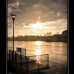 Sur le Ponton par Sandrine 84 - Avignon 84000 Vaucluse Provence France