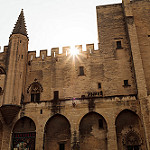 Palais des papes d'Avignon - créneaux by José Schettini Sobrinho - Avignon 84000 Vaucluse Provence France