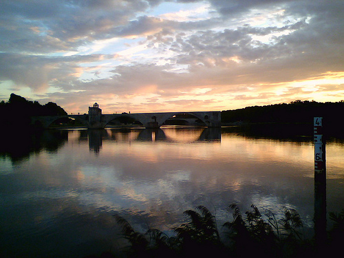 Le Pont d'Avignon sur le Rhône par skorpio66